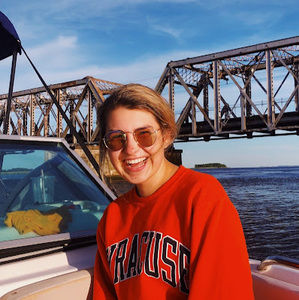 Meet your Posher, Elyza